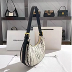 Marble Pattern Shoulder Bag – Chic Modern Design