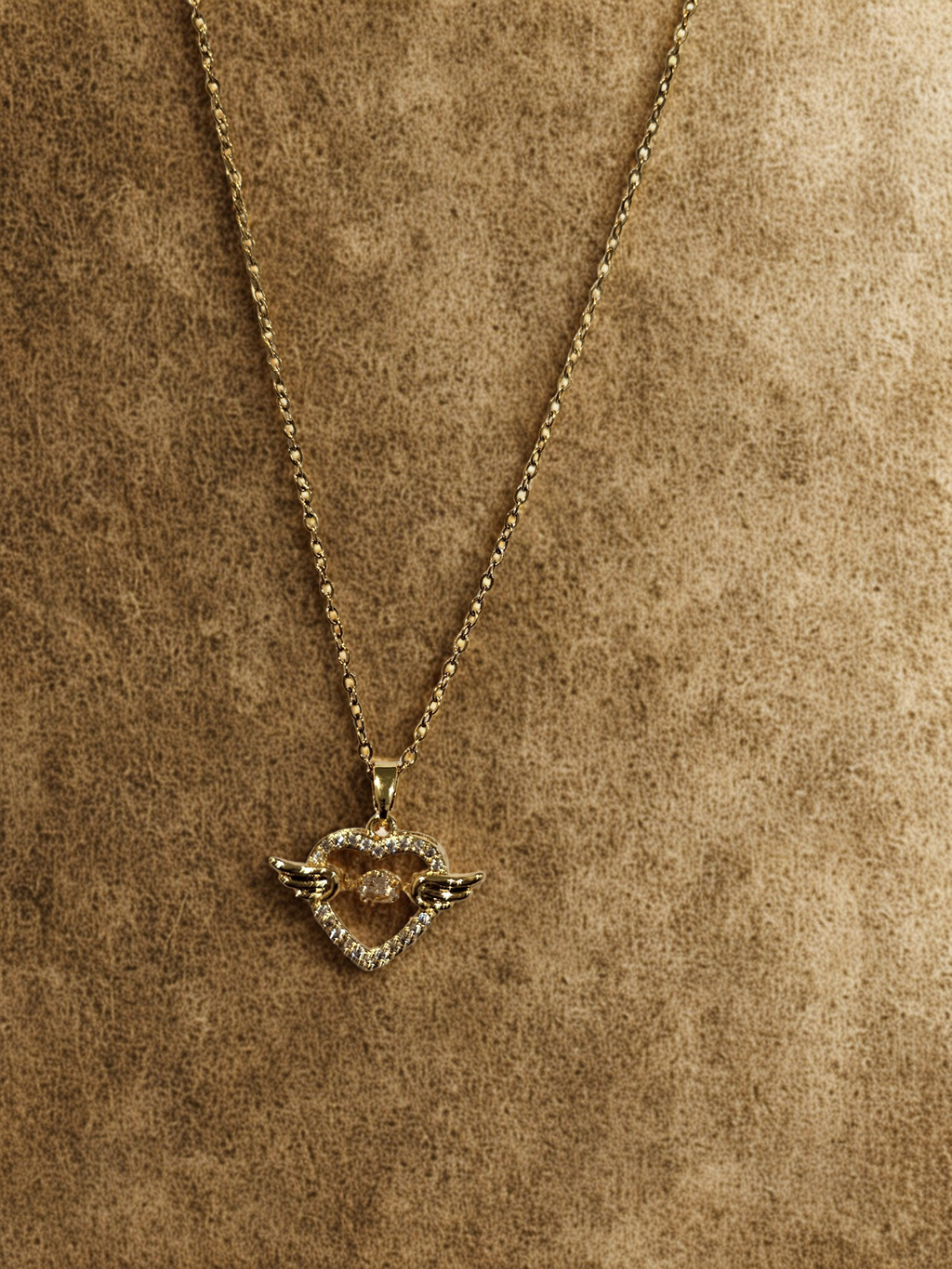 18K Gold Plated - Tarnish Resistance Heart Pendant Necklace