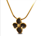 Blossom Elegance Necklace & Earring Set – 18K Gold Plated & Stainless Steel
