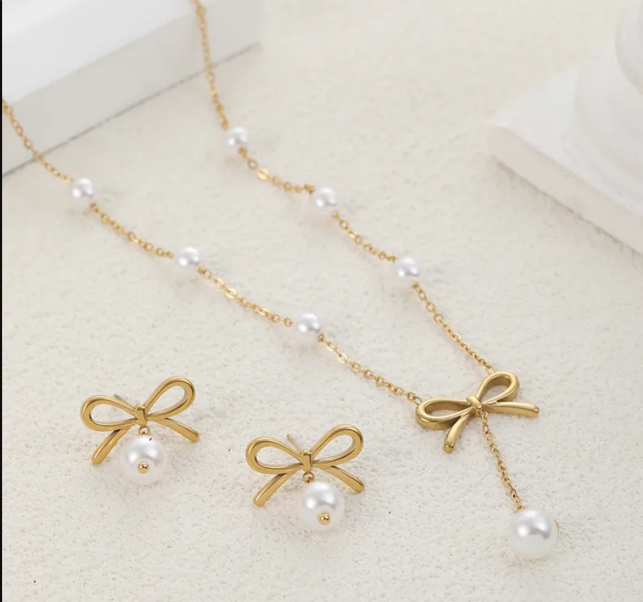 Bow & Pearl Elegance Necklace & Earring Set – 18K Gold Plated Stainless Steel