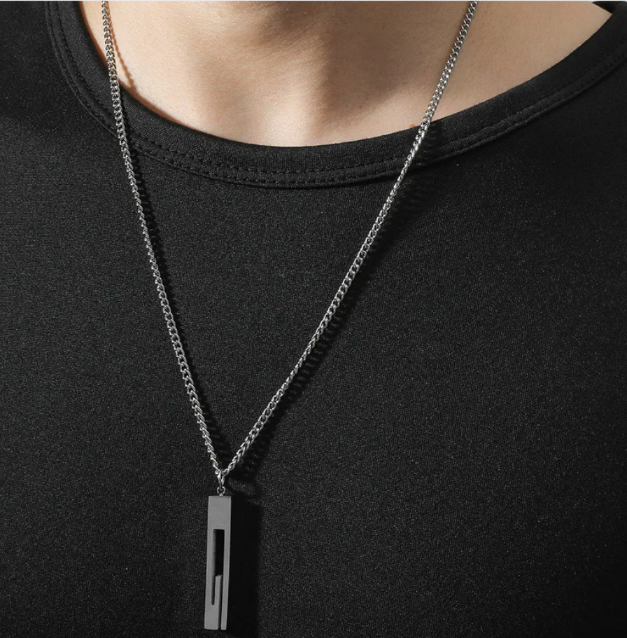 🔹 Modern Geometric Bar Pendant Necklace – Stainless Steel (Silver & Black)