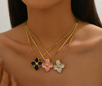 Blossom Elegance Necklace & Earring Set – 18K Gold Plated & Stainless Steel